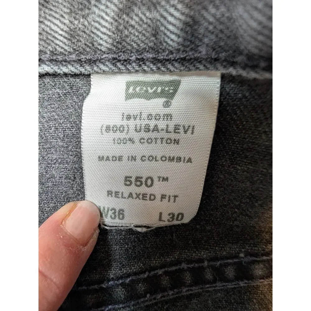 Levi’s 550 Relaxed Fit Jeans Light Wash Black Mens 36 x 30 90s Streetwear Y2K